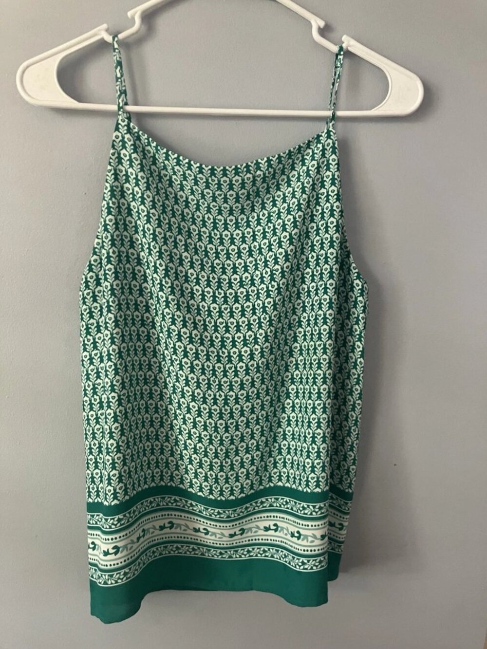 LOFT Floral Spaghetti Strap Scoop Neck Camisole Tank Top Green White